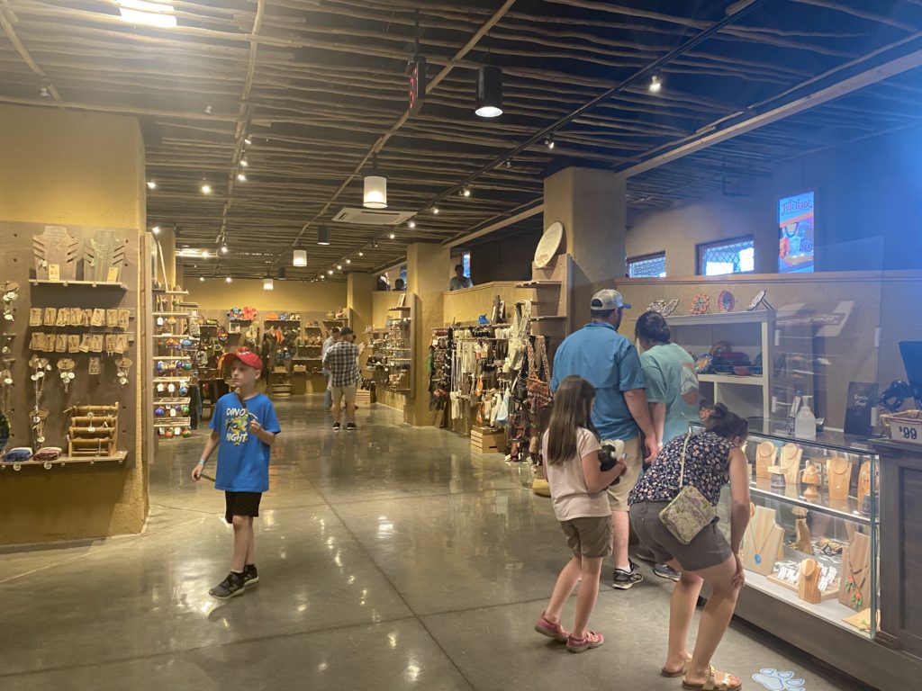 tips for visiting the ark encounter gift shop